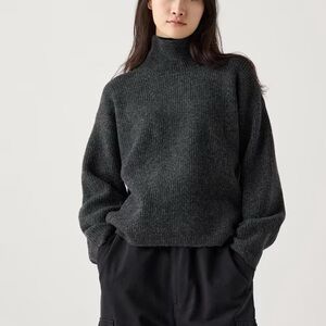 Uniqlo Souffle Yarn High Neck Long-Sleeve Sweater